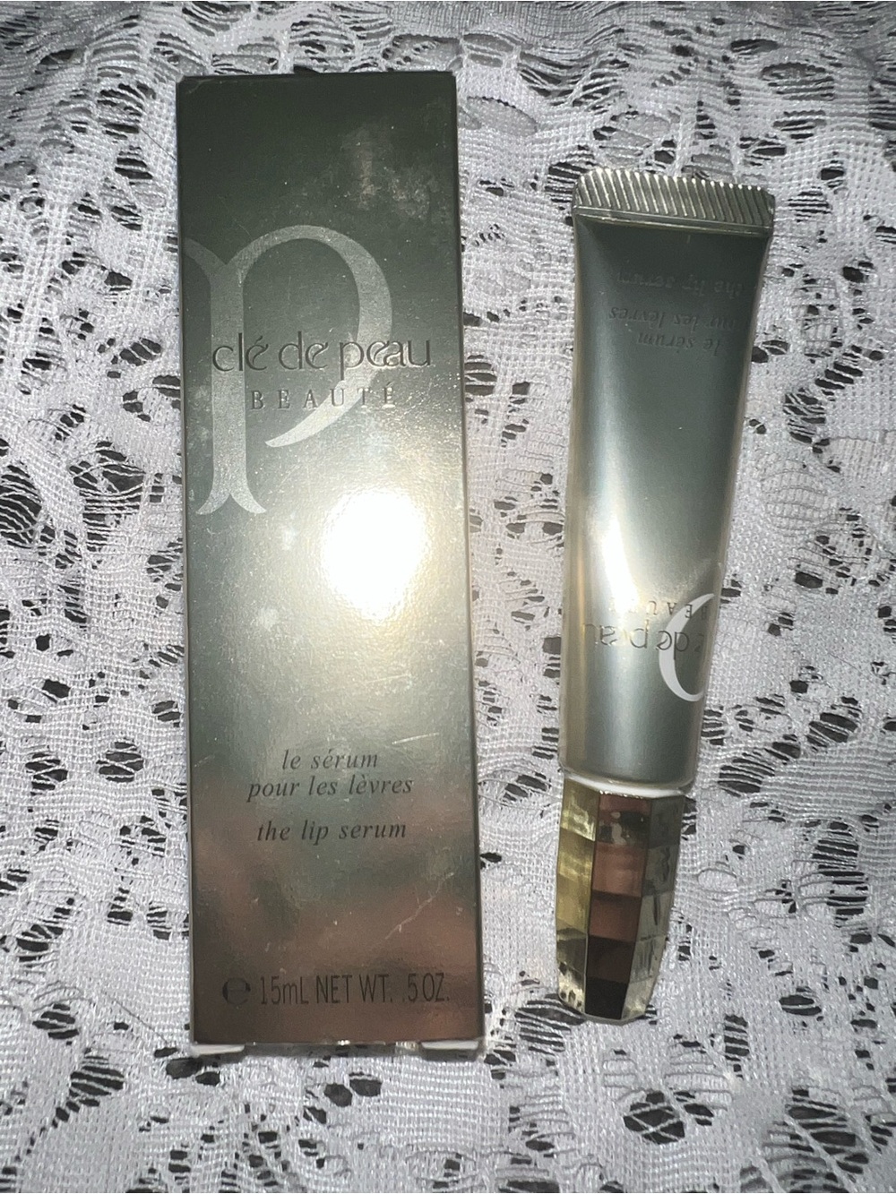 Cle De Peau Lip Serum NIB